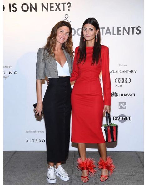 - Giovanna Battaglia Engelbert Giovanna Battaglia Style, Giovanna Battaglia Engelbert, Sara Battaglia, Glamour Outfit, Giovanna Battaglia, Church Fashion, Pencil Skirt Outfits, Elegante Casual, Milan Fashion Weeks