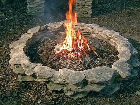 Outdoor Fire Pits and Fire Pit Safety : Outdoors : Home & Garden Television                                                                                                                                                                                 More Fire Pit Safety, Diy Fire Pit Ideas, Fire Pit Essentials, Outside Fire Pits, Fire Pit Materials, Outdoor Fire Pits, Rustic Fire Pits, Fire Pit Ring, Fire Pit Landscaping