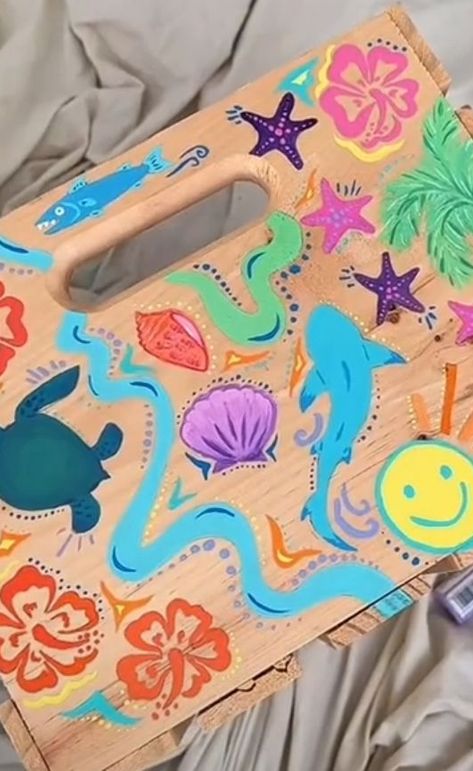 Senior Box Ocean Theme, Bikinis Box Painting Ideas Shark, Things To Paint On Boxes, Easy Bikinis Box Painting, Bathing Suit Box Painting, Painted Boxes For Bikinis, Bikinis Box Painting Easy, Wooden Crate Painting Ideas, Bikinis Box Painting Ideas