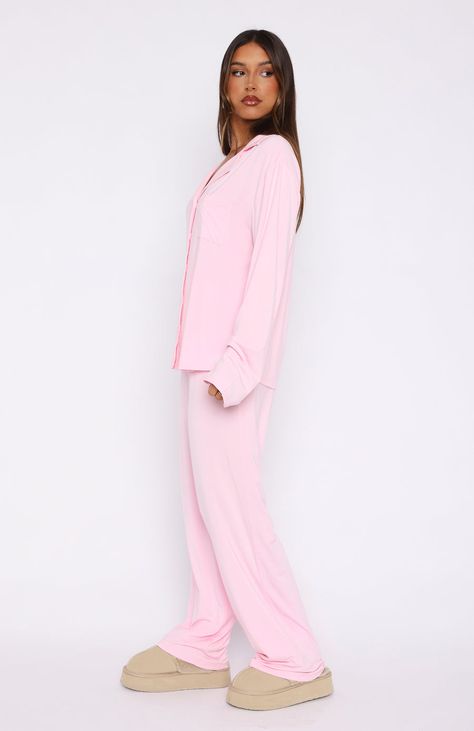 The Pillow Talk Long Sleeve Pyjama Set Baby Pink. Head online and shop this season's latest styles at White Fox. Express delivery and AfterPay available. Pink Head, Cute Pajama Sets, Spring Break Outfit, Lounge Outfit, Floral Pajamas, The Pillow, Sleep Tight, Cute Pajamas, Pillow Talk