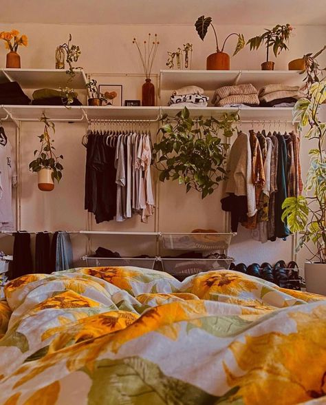 @interioryesplz • Instagram photos and videos Bedroom Wardrobe Ideas, Open Wardrobe, Open Closet, Bedding Inspiration, Wardrobe Furniture, Fashion And Beauty Tips, Cozy Room Decor, Secrets Revealed, Room Design Bedroom