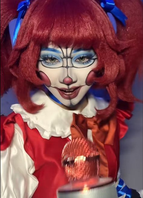 Female Foxy Fnaf Cosplay, Circus Baby Makeup, Fnaf Makeup Looks, Halloween Costumes With Makeup, Elizabeth Afton Cosplay, Fnaf Halloween Costumes, Circus Baby Cosplay, Lolbit Cosplay, Halloween Cosplay Ideas