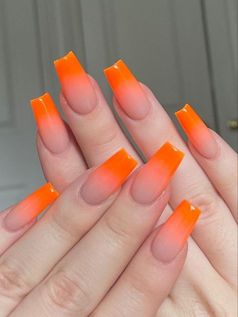 Orange Ombre Nails, Neon Orange Nails, Orange Acrylic Nails, Colored Acrylic Nails, French Acrylic Nails, Acrylic Nails Coffin Short, Orange Nails, Nails Short, Types Of Nails