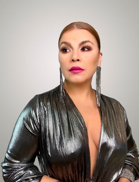 Olga Tañón prefiere "ser la otra", ¿por qué? Lady Gaga, Leather Skirt