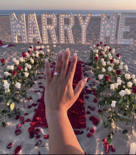 Proposal Vision Board Pictures, Engagement Ring Vision Board, Aesthetic Vision Board Pictures Engagement, Marriage Asthetic Picture, 2024 Vision Board Engagement, Engagement Photos Asthetic, Getting Engaged Aesthetic, Laguna Beach Proposal, Proposal Vision Board