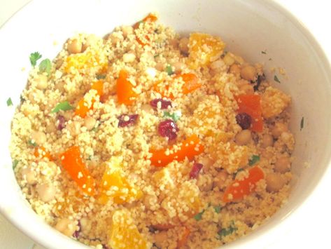 Orange Couscous Salad, Curried Couscous, Moroccan Couscous, Pearl Couscous, Moroccan Spices, Couscous Recipes, Orange Salad, Couscous Salad, Chickpea Curry