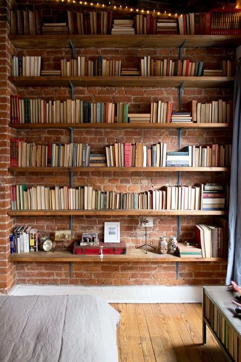 I want! Exposed brick + a bookcase! Brick Bedroom, Cool Bookshelves, Bookshelves In Living Room, Home Library Design, Wall Bookshelves, Exposed Brick Walls, Bookshelves Diy, Home Libraries, Home Library