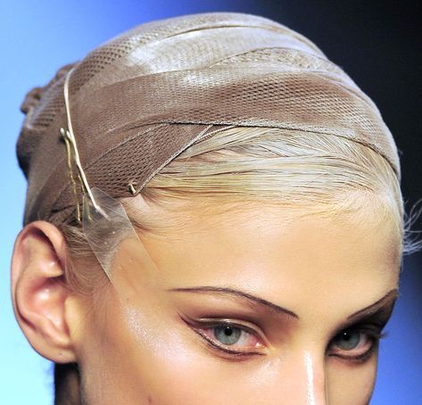 Paul Gaultier Spring, Smink Inspiration, Runway Makeup, Creative Makeup Looks, Editorial Makeup, Face Hair, Paul Gaultier, Artistry Makeup, Up Girl