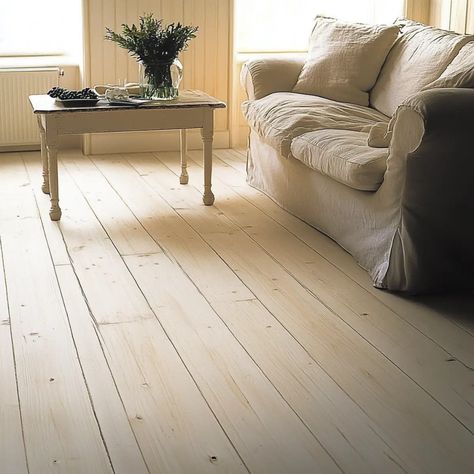 Whitewashed Pine Floors Lighter Hardwood Floors, Light Pine Floors, Farmhouse Flooring Ideas, Cottage Floors, Stain Pine, Birch Floors, Ash Flooring, White Washed Floors, Cottage Flooring