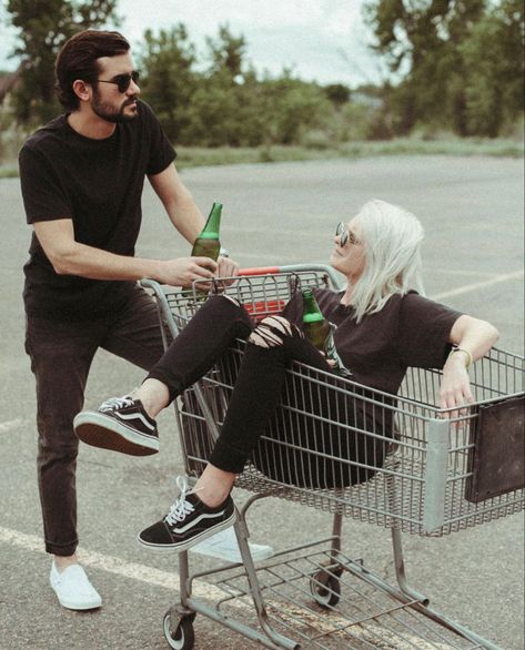 Shopping Cart Photoshoot, Cart Photoshoot, Couples Shopping, Edgy Photoshoot, Beer Heineken, Edgy Couple, Rooftop Photoshoot, Photoshoot Creative, Heineken Beer