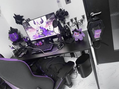 Goth Gamer Setup, Goth Pc Setup, Goth Gamer Room, Gothic Gaming Setup, Goth Gaming Setup, Purple Pokemon, Kuromi Room, Gaming Room Ideas, Games Room Inspiration