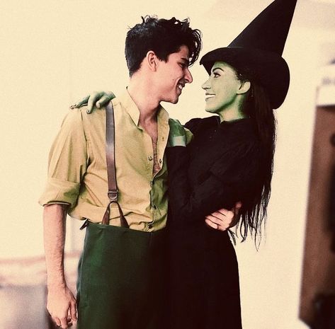 Elphaba And Fiyero, Glinda Costume, Wicked Witch Costume, The Witches Of Oz, Future Costume, Wicked Costumes, Broadway Costumes, Wicked Musical, Theatre Geek