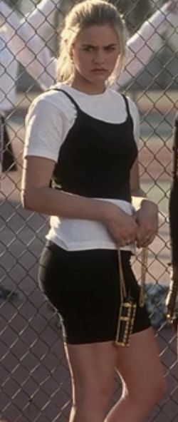 I definitely used Cher's gym look as inspiration for my last internet shopping spree...black dress, white top...check! Cher Outfits, Cher Clueless, Clueless Fashion, Outfit Elegantes, Cher Horowitz, Clueless Outfits, 1990s Fashion, 90s Fashion Outfits, Movies Outfit