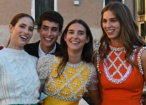 Arrivabene siblings at sister Vera's wedding, Oct 2021 | (L-R) Malafda (b. 1997), Leonardo (b. 2001), Viola ("Lola, b. 1991), & Maddalena ("Tatti" b. 2000) Vera Arrivabene, Italian Villa, Fashion 2024, Lookbook