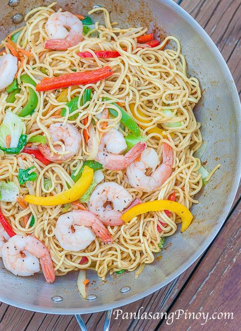 Shrimp Pancit Canton Shrimp Pancit, Pancit Canton Recipe, Filipino Delicacies, Pancit Recipe, Pancit Canton, Crispy Noodles, Filipino Pride, Pinoy Recipes, Juicy Shrimp