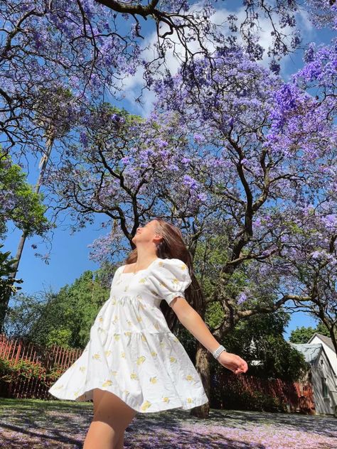 dress, spinning, flowers, happy Happy Pose, Bday Pics, Spring Photoshoot, Pose Ideas, Reference Photos, Enchanted, Photo Shoot, Spinning, White Dress