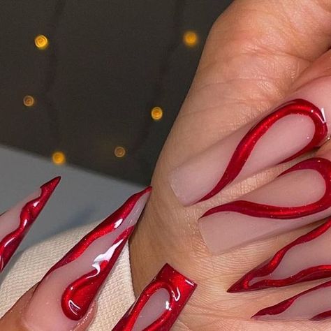 The Nail Connection on Instagram: "Mixed nail shapes x Red chrome 💋❤️  📸: @mirians.nails   Follow @thenailconnection for more 💅🏽✨  #redchromenails #redchrome #nails #naildesign #nailinspiration #nailtech #nails2inspire #nailinspo #valentinenails #longnails #rednails #pointynails #coffinnails #taperedsquarenails #nailshapes #naileditdaily #nailsdaily #valentinesnails #nailtrends #nailfie #nailsnailsnails #thenailconnection #thenailconnectionxo" Red Chrome Nails, Vday Nails, Red Chrome, Tapered Square Nails, Pointy Nails, Nail Shapes, Valentines Nails, Square Nails, Stiletto Nails