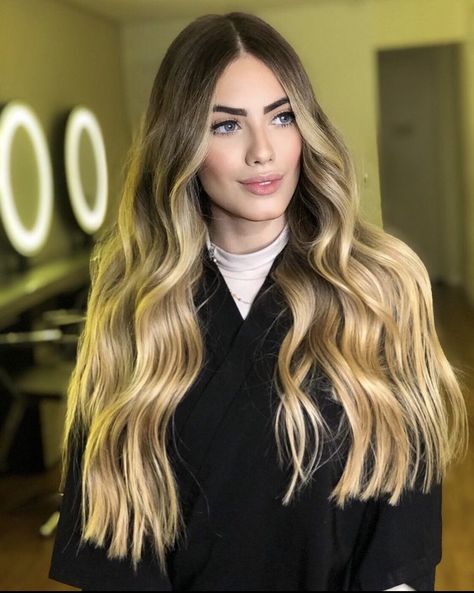 Highlights For Dark Brown Hair, Blonde Hair Looks, Long Blonde, Hair Color Balayage, Hair Inspiration Color, Long Blonde Hair, Dark Brown Hair, Color Hair, Hair Waves