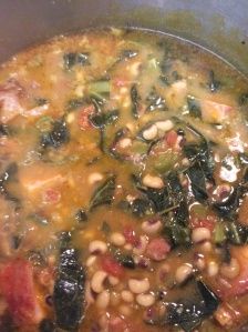 LETTER FROM UNSCENE SHREVEPORT: PURPLE HULL PEAS, TASSO AND COLLARDS Purple Hill Peas Recipe, Purple Hull Peas Recipe Southern Style, Purple Hull Peas Recipe, Louisiana Hot Sauce, Peas Recipe, Neck Bones, Salt Pork, Chicken Fried Steak, Pea Recipes