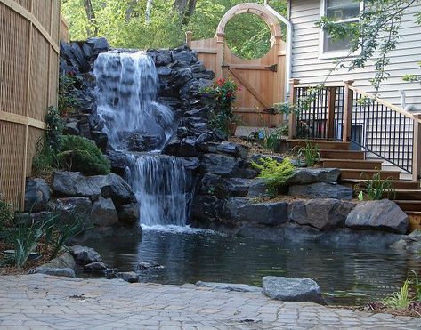 Waterfalls Backyard Diy, Corner Waterfall, Koi Pool, Small Garden Corner, Water Fountain Ideas, Backyard Waterfall, Kolam Air, Fountain Ideas, Kolam Koi