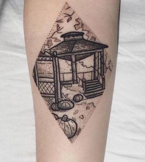 Best 24 Gilmore Girls Tattoo Designs - NSF - Magazine Stars Hollow Tattoo, Forge Tattoo, Gilmore Girls Tattoo, Girls Tattoo Designs, Girls Tattoo Ideas, Hollow Tattoo, Tattoo Ideas Quotes, Shoe Tattoo, Camera Tattoos