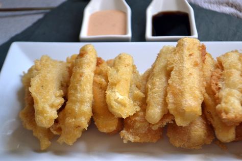 Tempura Tofu – Vegan – Vegan Daughter Paleo Son @ justonetable.com Tempura Tofu Recipe, Tofu Tempura, Tofu Sushi, Vegan Japanese, Veggie Main Dishes, Sweet And Sour Sauces, Tempura Batter, Tofu Recipes Vegan, Tofu Dishes