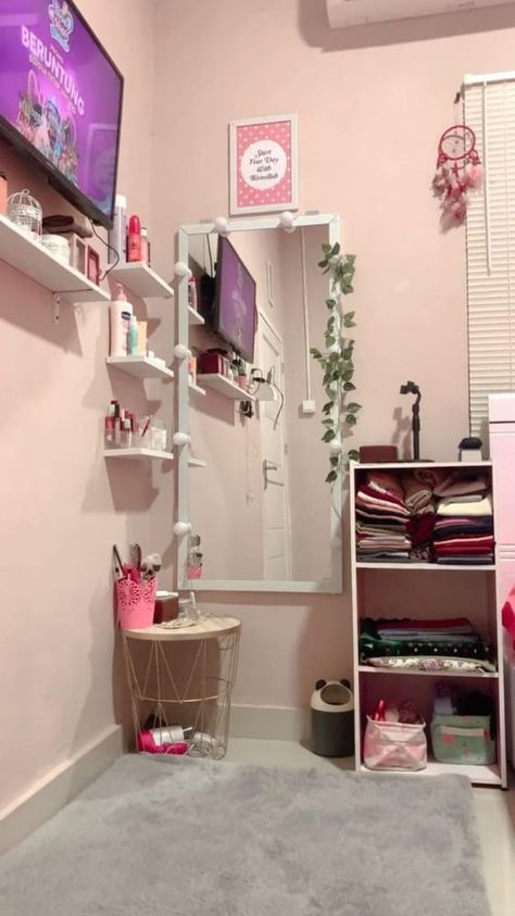 Small Room Makeover, Bedroom Ideas For Small Rooms Diy, Room Organization Bedroom, Girly Room Decor, Easy Room Decor, Diy Room Decor For Teens, Bathroom Remodel Pictures, Cute Diy Room Decor, Small Room Decor