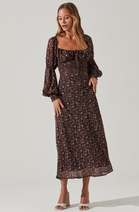 Floral wedding guest dresses are ready for fall occasions. Floral Dress Wedding Guest, Midi Dress Fall, Purple Midi Dress, Astr The Label, Midi Length Skirts, Long Sleeve Wedding, Sleeve Midi Dress, Long Sleeve Midi, Dresses To Wear To A Wedding