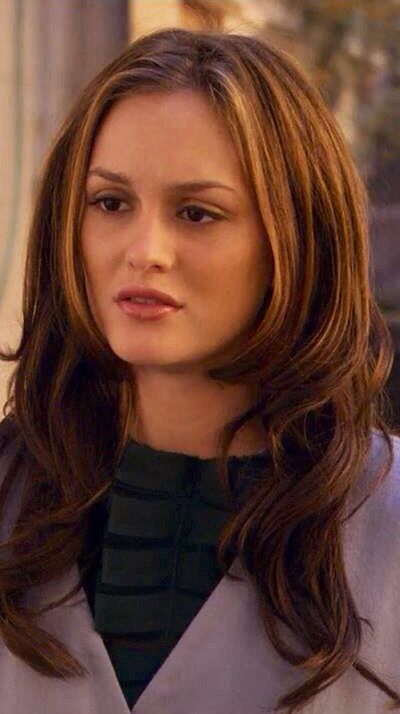 Blair Waldorf hair style Blair Waldorf Haircut, Blair Waldorf Hair Color, Leighton Meester Hair, Blair Waldorf Hair, Marauders Dr, Hair 2022, Formal Hair, Leighton Meester, Hair Color Highlights