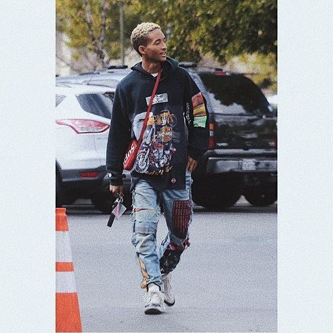 Hoddies Outfits Men, Custom Levis, Jaden Smith Fashion, Mode Hip Hop, Jaden Smith, Comfortable Clothes, Mens Outfit Inspiration, Mens Fashion Streetwear, Streetwear Men Outfits