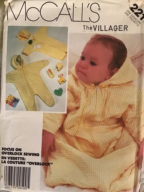 Hey, I found this really awesome Etsy listing at https://www.etsy.com/ca/listing/722926786/vintage-80s-sewing-pattern-mccalls-2219 Toddler Sewing Patterns, Winter Outfits Snow, Baby Snowsuit, Childrens Sewing Patterns, Sewing Clothes Women, Baby Bunting, Baby Sewing Patterns, Mccalls Sewing Patterns, Cute Winter Outfits