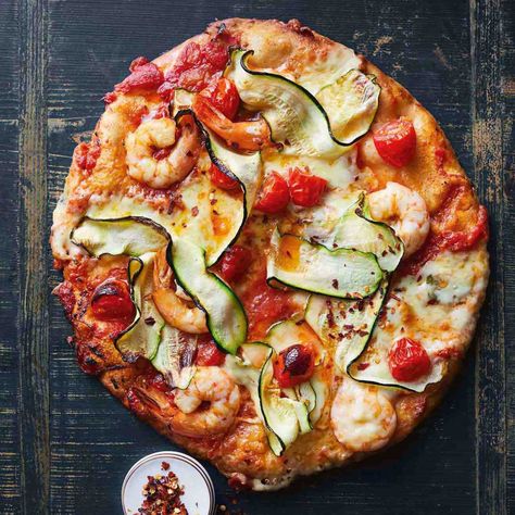 Prawn Pizza Prawn Pizza, Prawns Recipe, Green Zucchini, Pizza Sauce Recipe, Green Banana, Baking Tray, Pizza Stone, Buying Groceries, Pizza Recipe