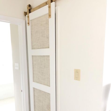 Diy Barn Door Cheap, Cheap Barn Doors, Diy Closet Doors, Framed Burlap, Slide Door, Barn Door Closet, Bifold Barn Doors, Diy Burlap, Sliding Closet Doors