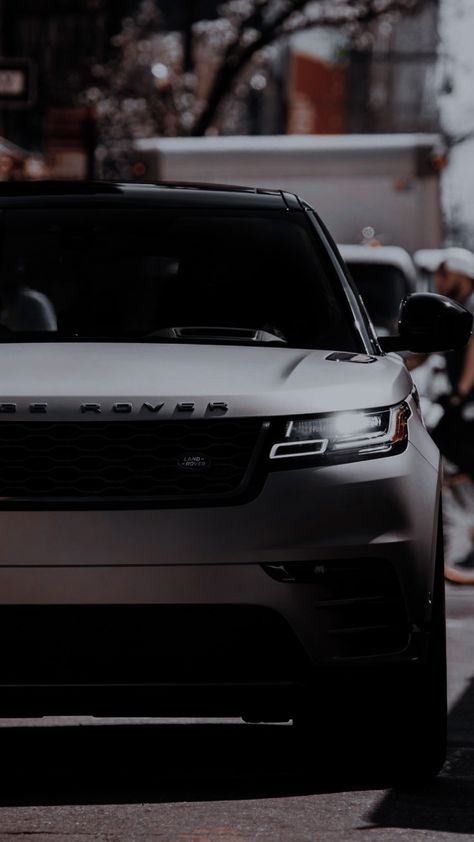 Range Rover Aesthetic Wallpaper, Range Rover Wallpaper, Range Rover Aesthetic, Rover Aesthetic, Expensive Car Brands, Tattoo Car, Dream Cars Range Rovers, Quotes Car, Range Rover Black