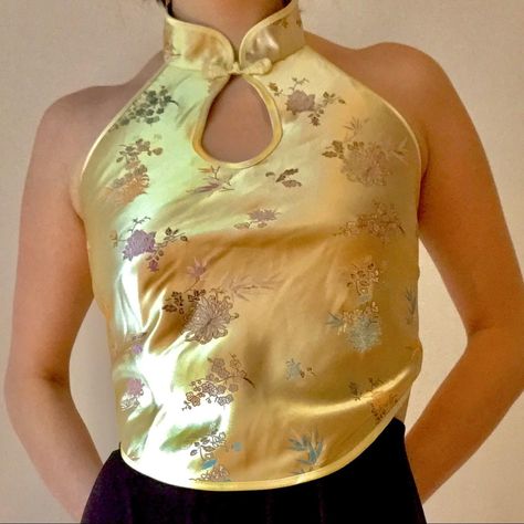 Chinese crop top Gold y2k silk reversible knot style... - Depop Chinese Silk, Totally Spies, Embroidery Floral, Silk Top, Floral Embroidery, Print Tops, Sewing Projects, Knot, Crop Top