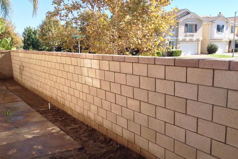 Cinder Block Fence, Decorative Cinder Blocks, Cinder Block House, Retaining Wall Blocks, Concrete Block Walls, Cinder Block Walls, Concrete Retaining Walls, Building A Garage, Cinder Blocks