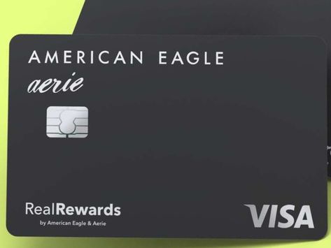 Si eres un comprador habitual de los mejores outlets de Estados Unidos, entonces tal vez American Eagle y su tarjeta de crédito sean para ti. Podrás ganar recompensas y descuentos en tus compras. Hay dos versiones que puedes solicitar: American Eagle Real Rewards Card: Solo puede usarse en la tienda American Eagle Real Rewards Visa: […] La entrada Beneficios de la tarjeta de crédito American Eagle y cómo obtenerla se publicó primero en Créditos en USA. American Eagle Aerie, American Eagle, Makeup, Make Up