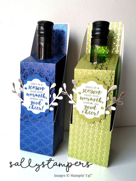 Wine Box Crafts, Drink Gifts, Wine Bottle Sleeves, Wine Bottle Box, 3d Templates, Liquor Gifts, Paper Box Diy, Mini Liquor Bottles, Wrapping Techniques