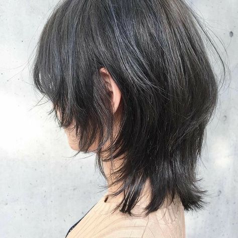 Shortish Hair, Asian Short Hair, Hair Inspiration Short, Shot Hair Styles, Haircuts Straight Hair, Mullet Hairstyle, Short Hair Haircuts, Cut My Hair, Grunge Hair