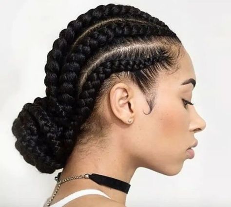 25 idées de Grosses nattes africaine Puff Hairstyle, Low Puff, Cornrows Natural Hair, Goddess Braids Hairstyles, Types Of Braids, Cornrow Hairstyles, African Braids Hairstyles, Cornrows Braids, Braided Hairstyles For Black Women