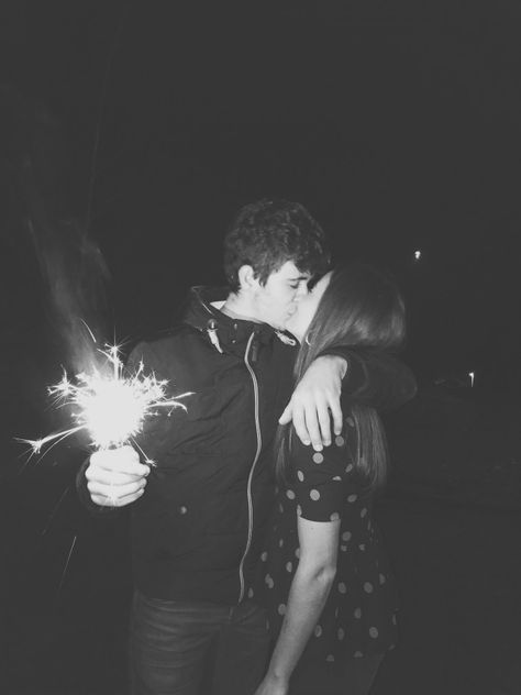 New Years Eve Kiss Aesthetic, New Year’s Eve Kiss, New Years Kiss Aesthetic, New Years Kiss, Kiss Aesthetic, New Years Eve Kiss, Christmas Couple Photos, New Year's Kiss, Alternate Realities