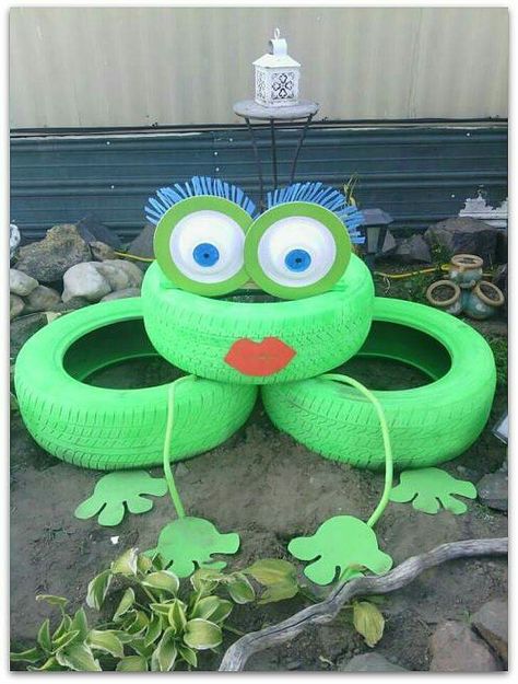 Frog planter Tire Frog, Frog Planter, Used Tires, Too Funny, Dont Leave, Too Long, Toad, Yard Art, In The Garden