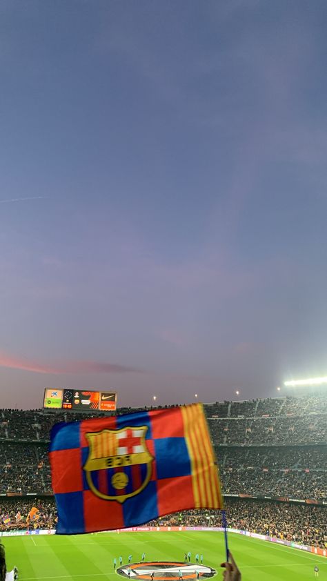 Fc Barcelona Aesthetic, I Love Barcelona, Barcelona Aesthetic, Fc Barcelona Wallpapers, Barcelona Football, Soccer Girl, Best Club, Best Poses For Men, Camp Nou