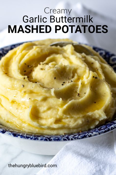 Creamy Garlic Potatoes, Champagne Chicken, Perfect Potatoes, Buttermilk Mashed Potatoes, Garlic Mash, Food Mill, Mash Potatoes, Best Mashed Potatoes, Garlic Potatoes