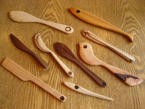 All sizes | how to make butter knife | Flickr - Photo Sharing! Diy Butter, Wooden Spoon Carving, Make Butter, Wood Spoon Carving, Woodwork Ideas, Wooden Knife, Carved Spoons, Wood Utensils, Wooden Kitchen Utensils