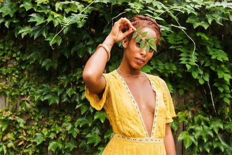 Can Going Vegan Cause Acne? You Might Be Surprised At How The Change Could Impact Your Skin Foto Poses, Brown Girl, Black Power, Photoshoot Inspiration, Petite Fashion, Black Is Beautiful, Yellow Dress, Namaste, Yoga Poses