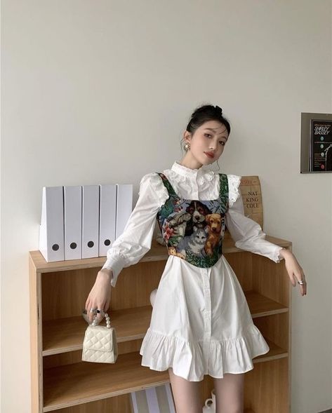 Corset Outfit, Corset Fashion, Elegantes Outfit, Mode Inspo, 여자 패션, 가을 패션, Mode Outfits, Teen Fashion, Look Fashion