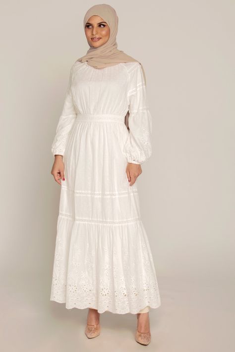 Modest Long Sleeve Dresses, Long Modest Dresses, Modest Dress Outfits, Dresses Organza, Fabric Lantern, Eyelet Maxi Dress, Eyelet Fabric, Modest Clothing, Pleated Maxi Dress