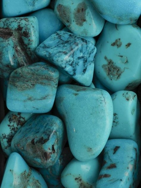 Turquoise Aesthetic, Sacred Stones, Color Turquesa, Beautiful Rocks, Aqua Turquoise, Bleu Turquoise, Rocks And Gems, Minerals And Gemstones, Tumbled Stones