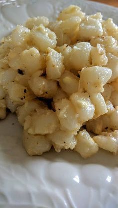 Fried Hominy, Hominy Salad, Hominy Recipes, Hominy Casserole, Appalachian Recipes, Canned Hominy, Native American Food, Corn Recipes, Breakfast Recipes Casserole